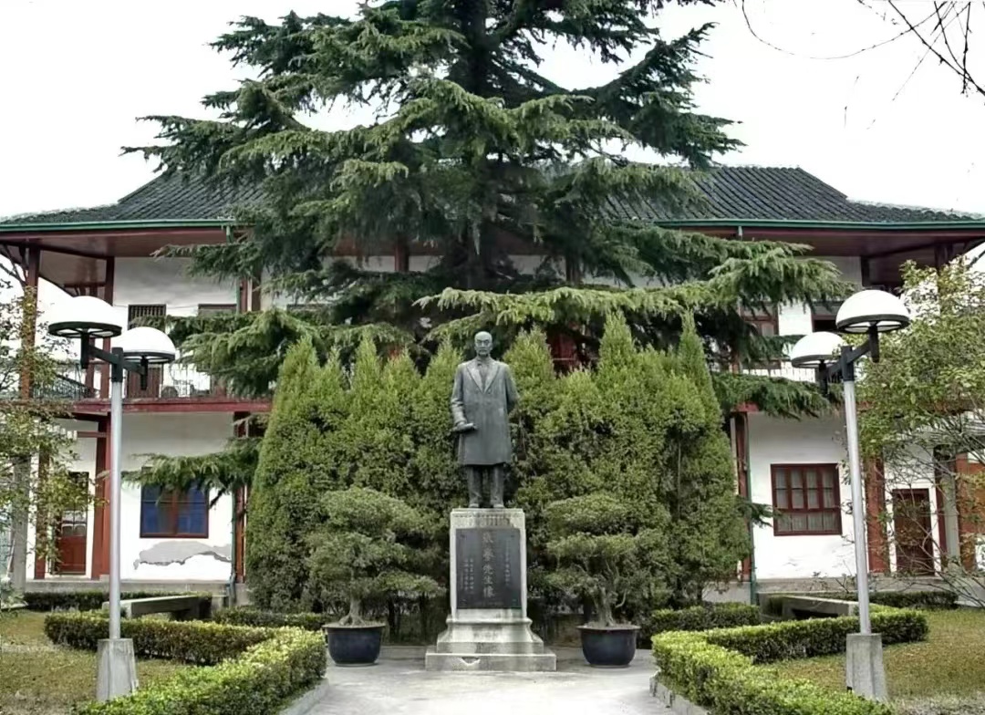 66695412b382e.jpg 10161718178350_.pic.jpg