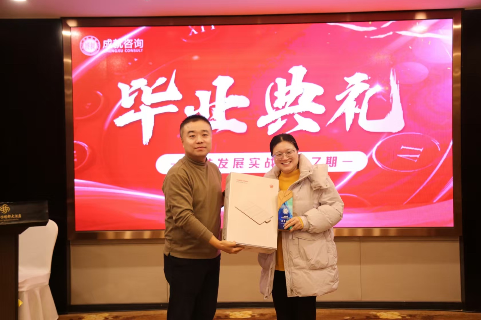 67611372eb425.jpg 22851734415194_.pic.jpg