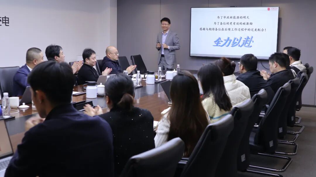 6923bd5c8dbc5.jpg ba8040708daca4f41153b725df63647a.jpg